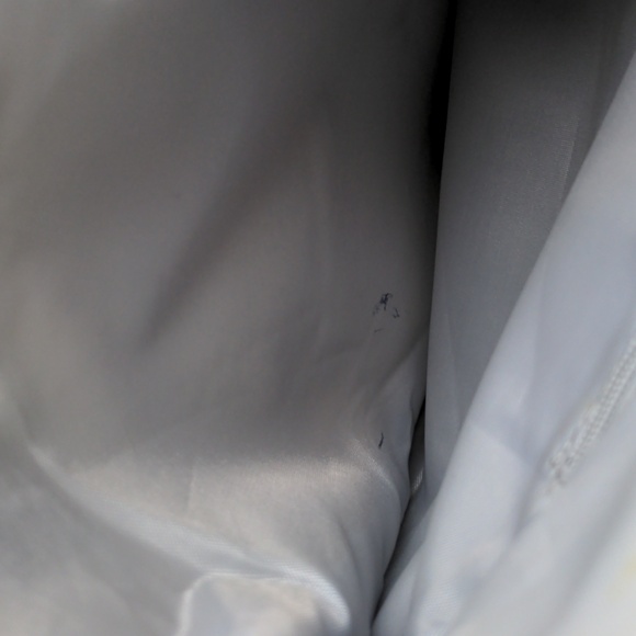 Vintage Hello Kitty Sequin purse 2011 - Picture 7 of 12